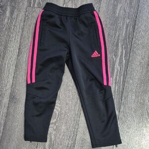 🍀5/30🍀Adidas Kids Black Joggers with Pink Stripes